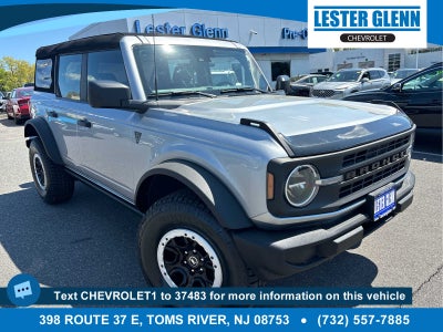 2023 Ford Bronco Base
