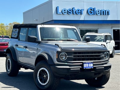 2023 Ford Bronco Base