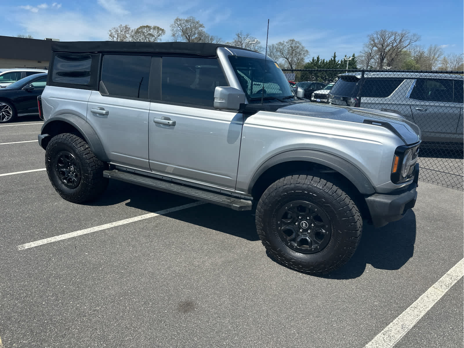 2021 Ford Bronco Base
