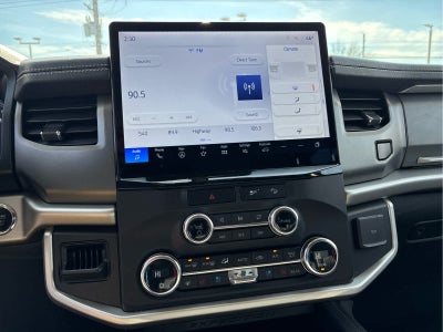 2023 Ford Expedition XLT