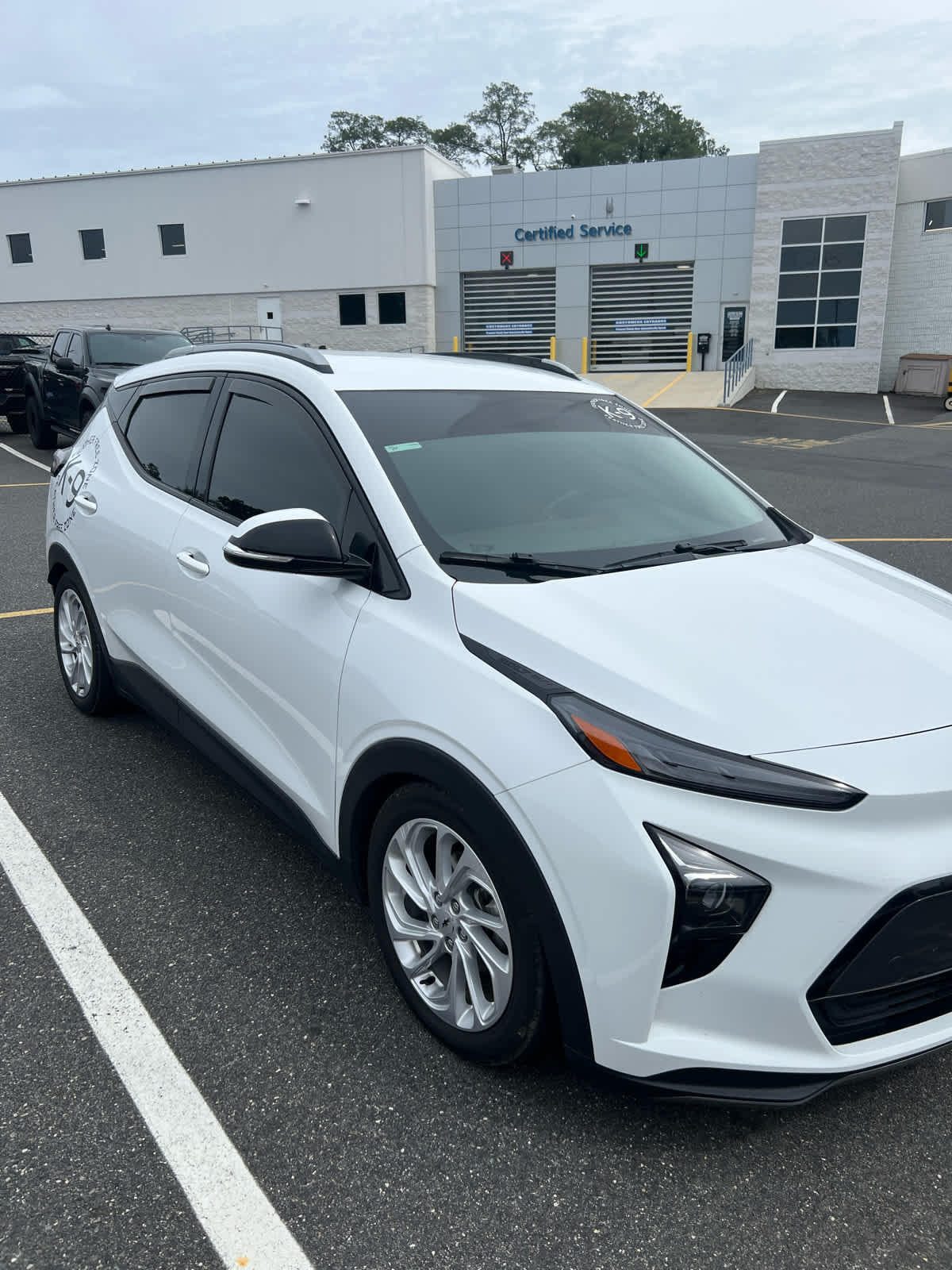 Used 2023 Chevrolet Bolt EUV LT with VIN 1G1FY6S02P4124933 for sale in Toms River, NJ