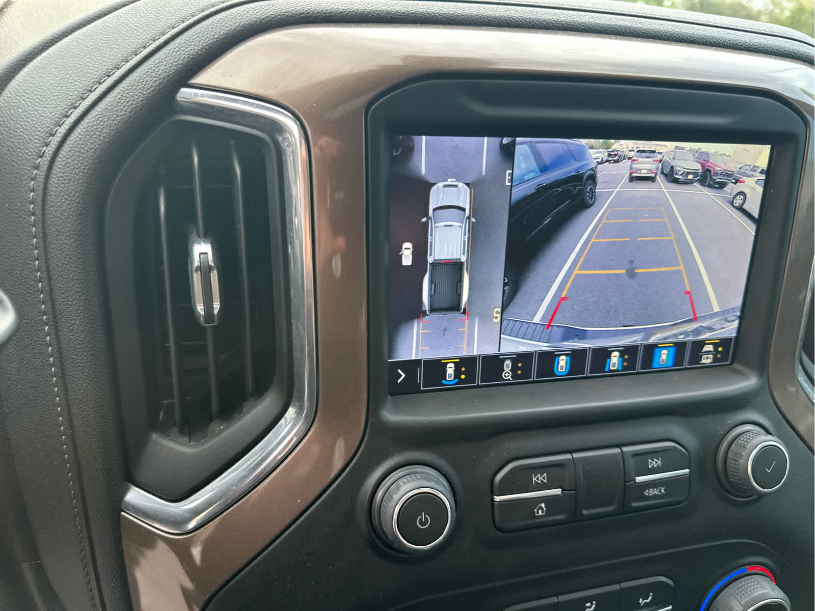 2023 Chevrolet Silverado 3500 HD High Country DRW