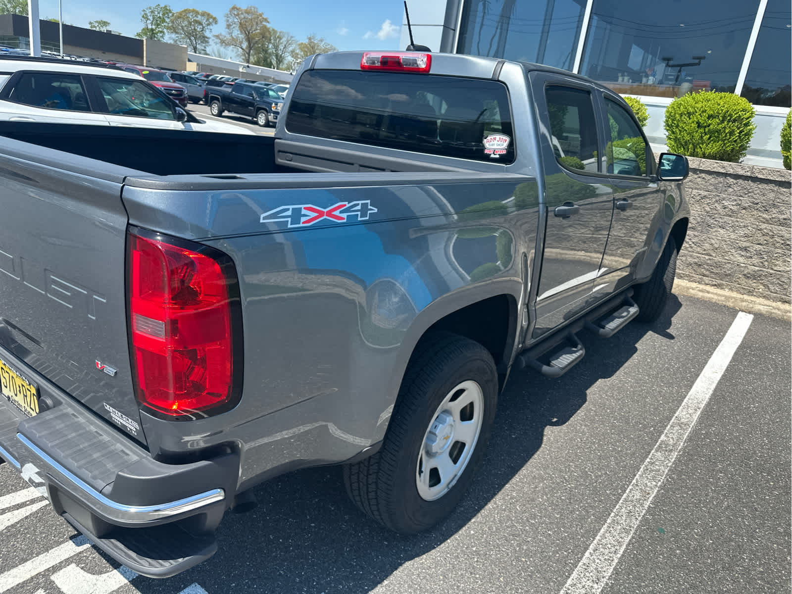 2022 Chevrolet Colorado WT