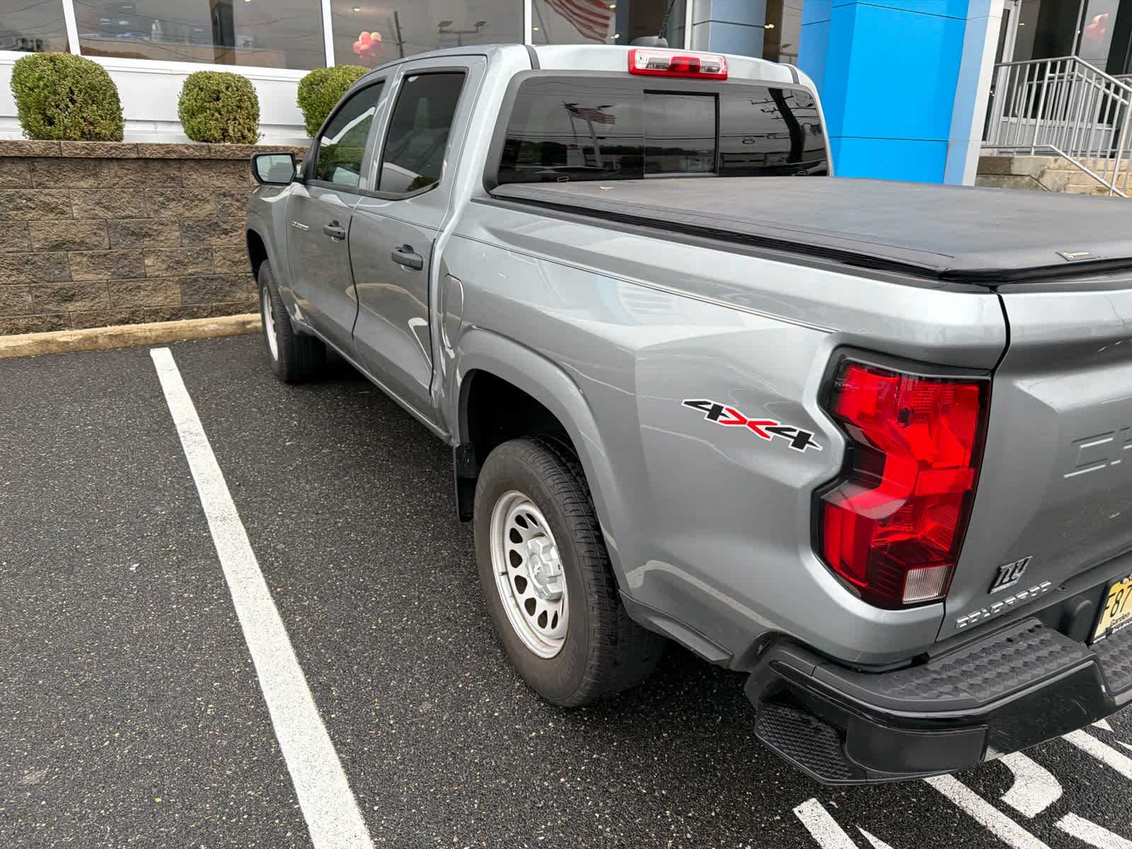 2024 Chevrolet Colorado WT