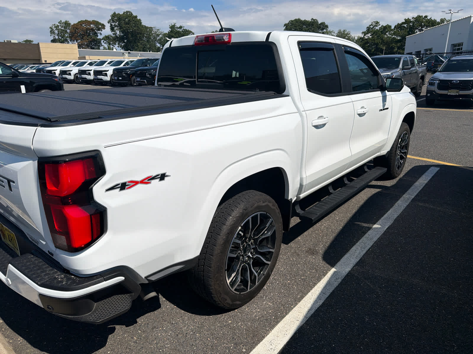 2024 Chevrolet Colorado LT