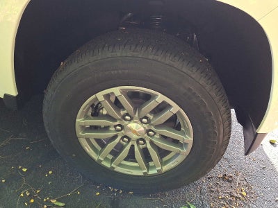 2025 Chevrolet Colorado WT/LT