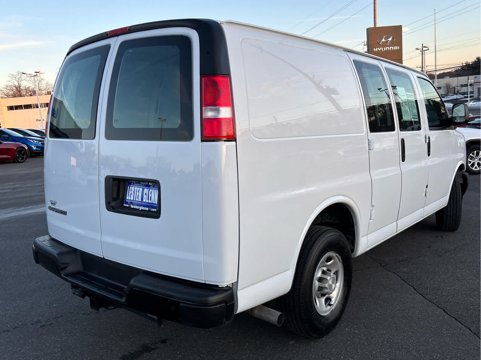 2024 Chevrolet Express Cargo 2500 WT
