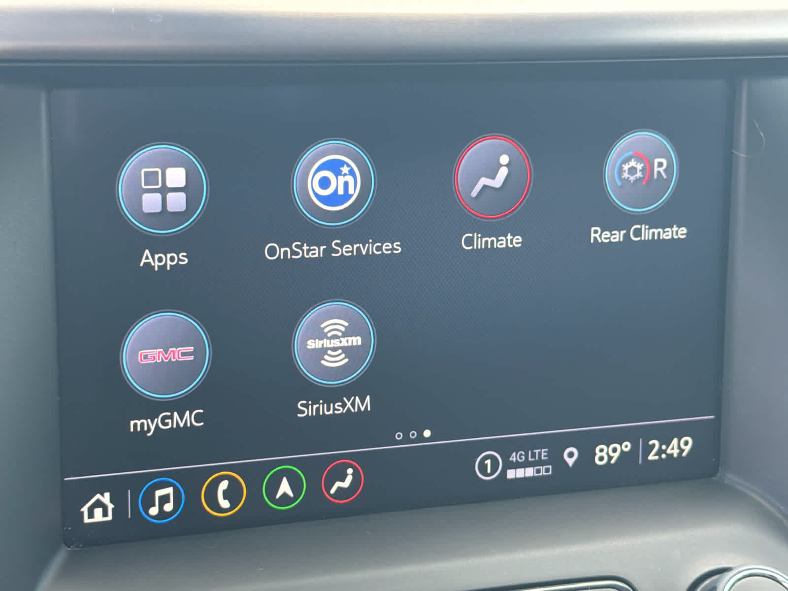2023 GMC Acadia AT4
