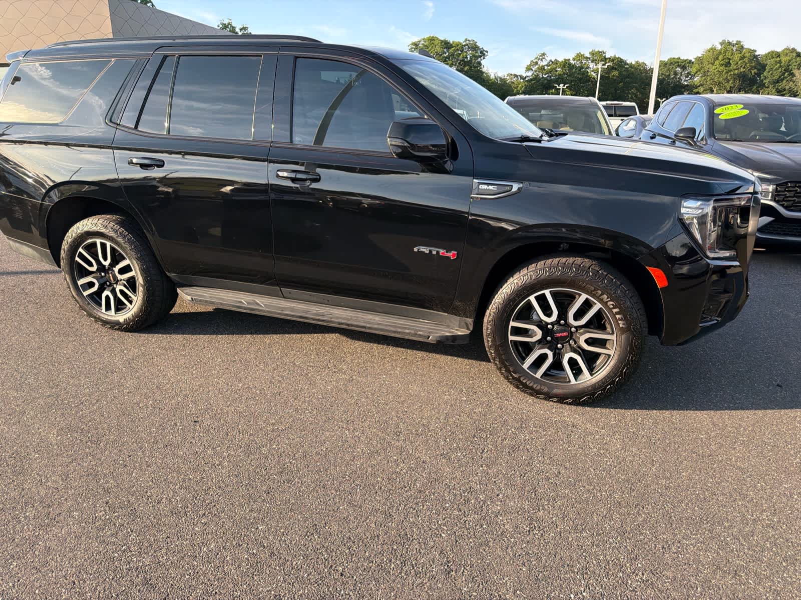 2022 GMC Yukon AT4