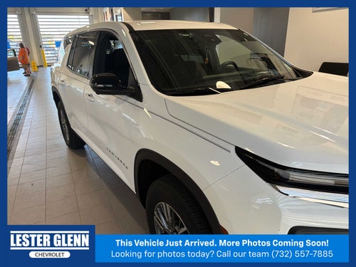 2024 Chevrolet Traverse LS
