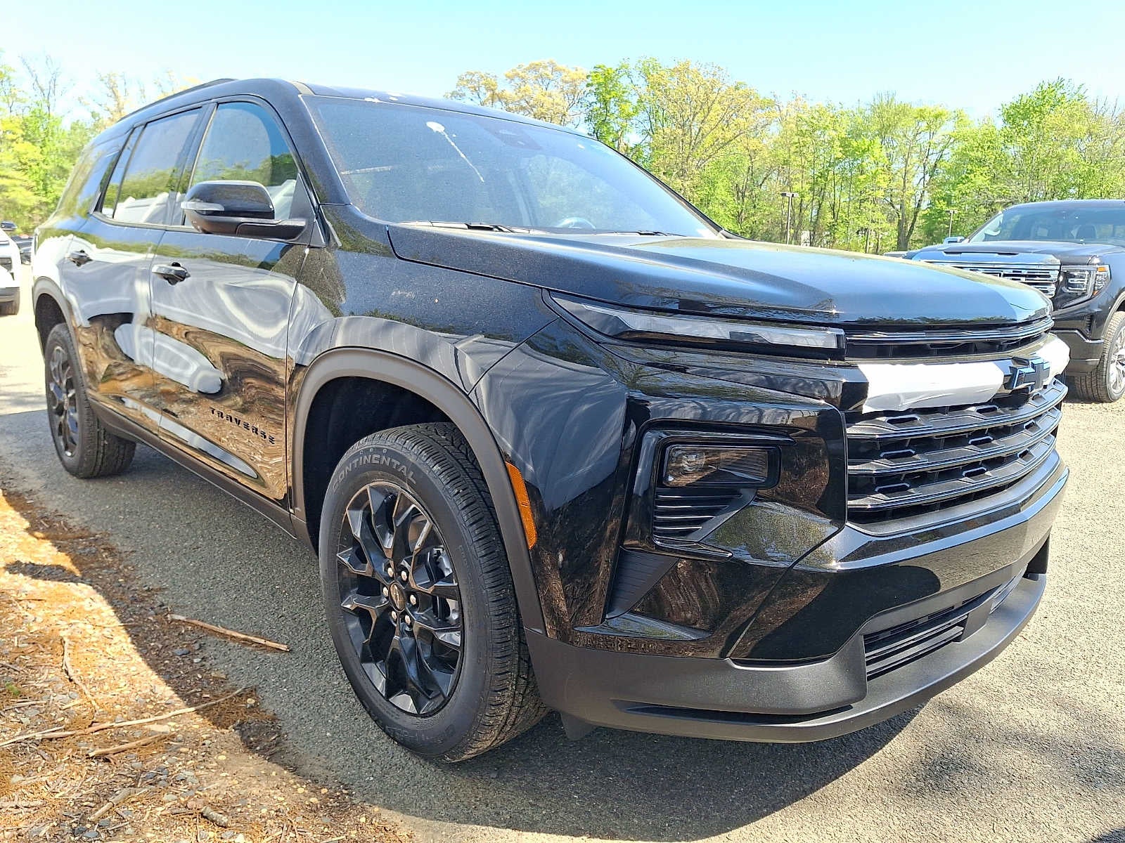 2026 Chevrolet Traverse FWD LT's photo