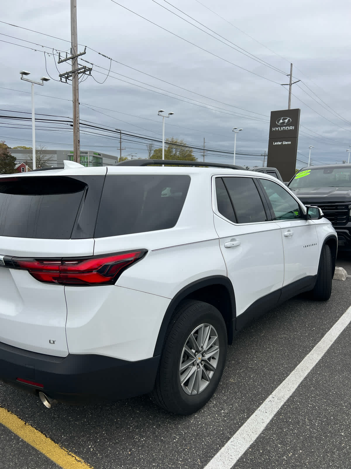 2023 Chevrolet Traverse LT Cloth