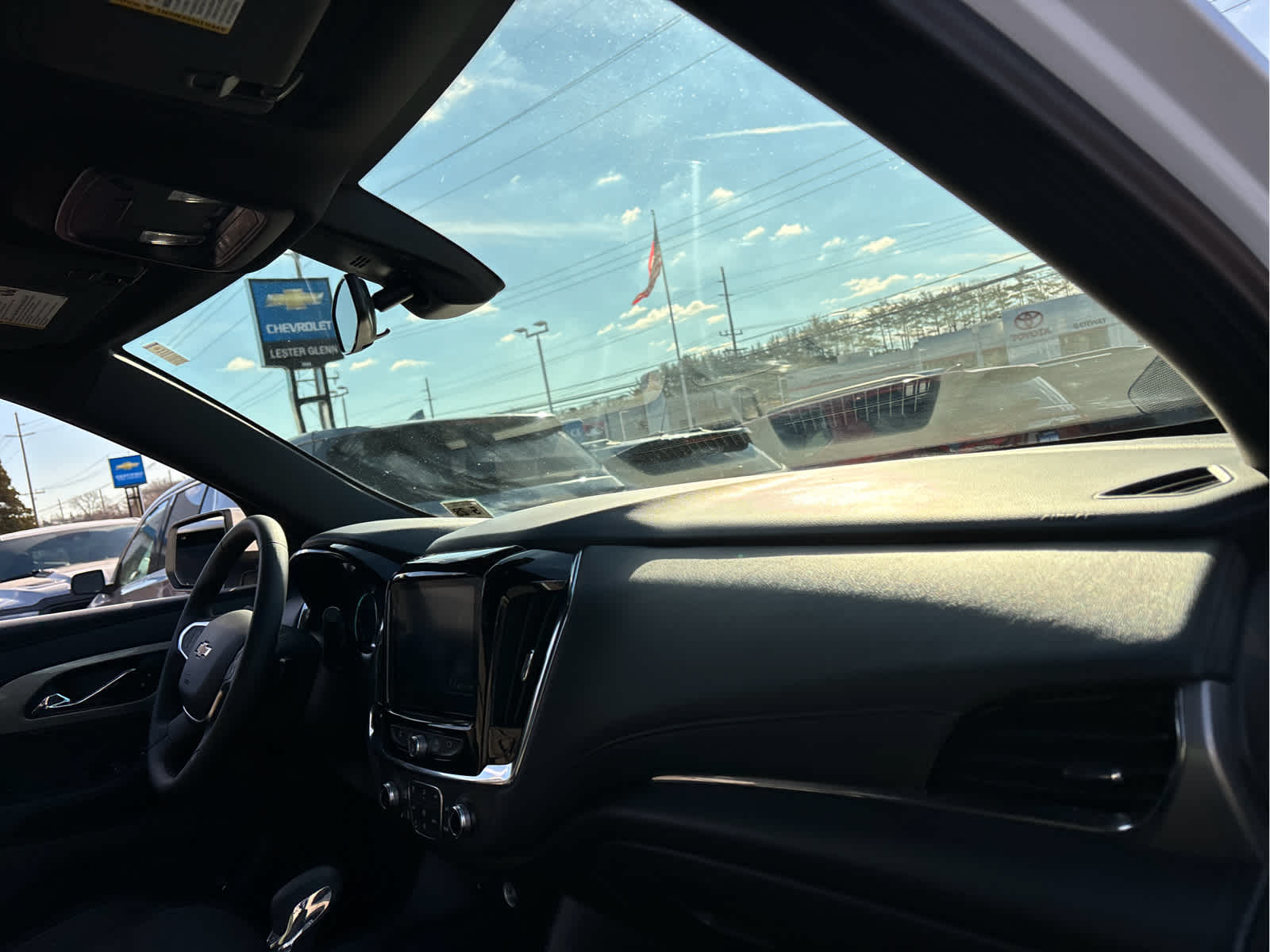 2023 Chevrolet Traverse LT Cloth