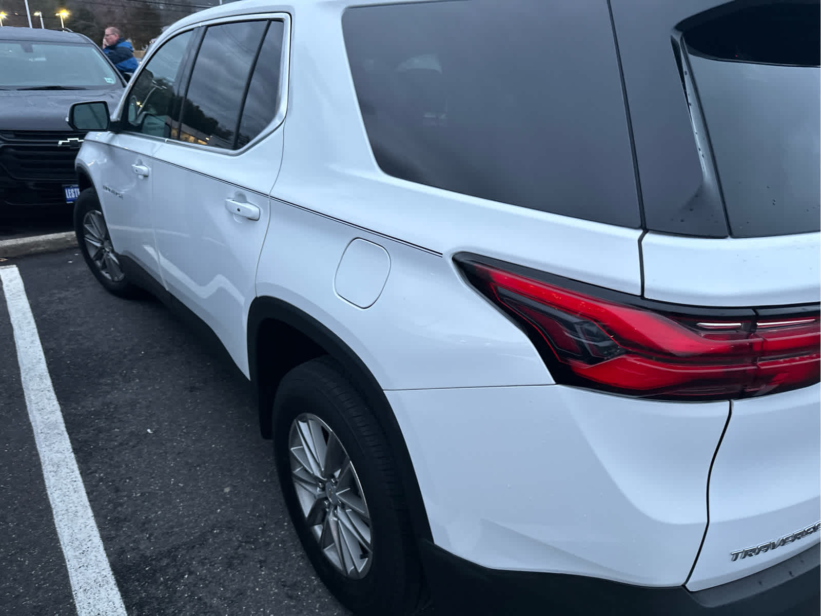 2023 Chevrolet Traverse LT Cloth