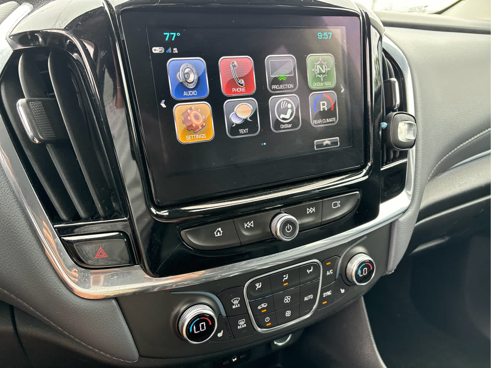 2019 Chevrolet Traverse LT Leather