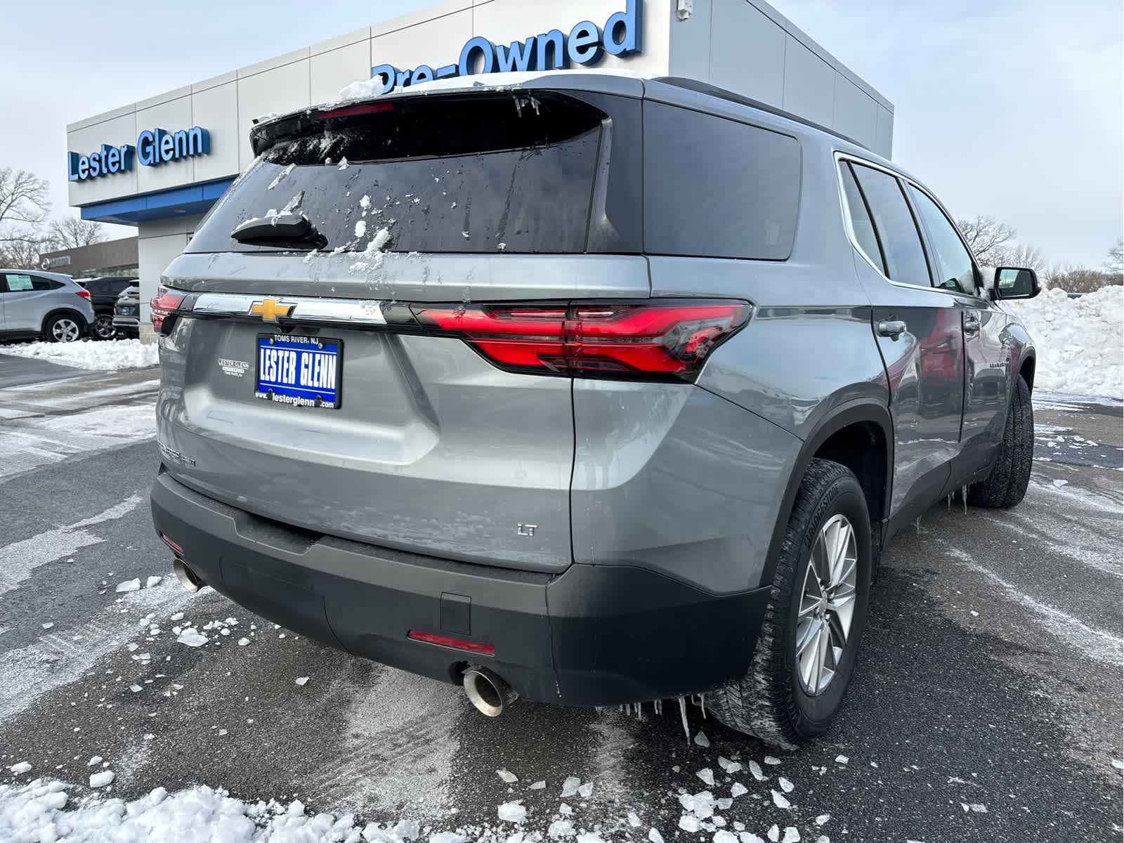 2023 Chevrolet Traverse LT Leather