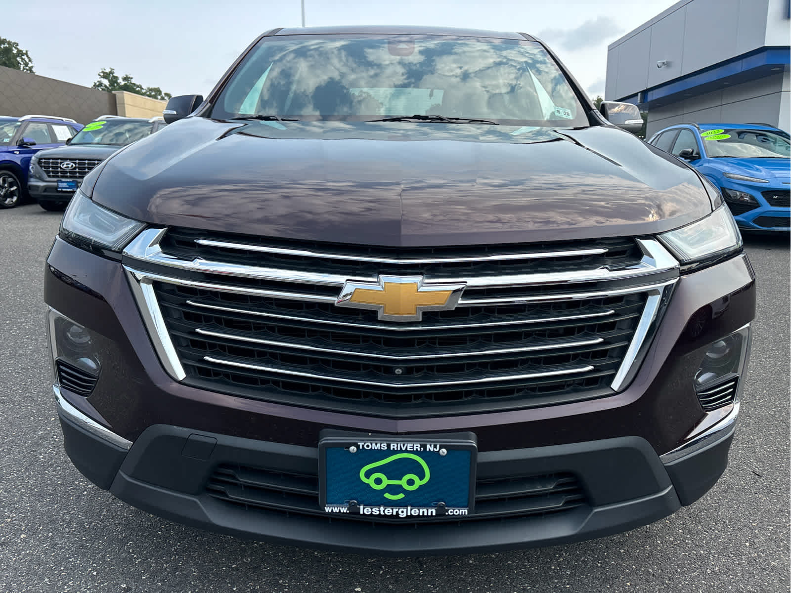 2023 Chevrolet Traverse LT Leather