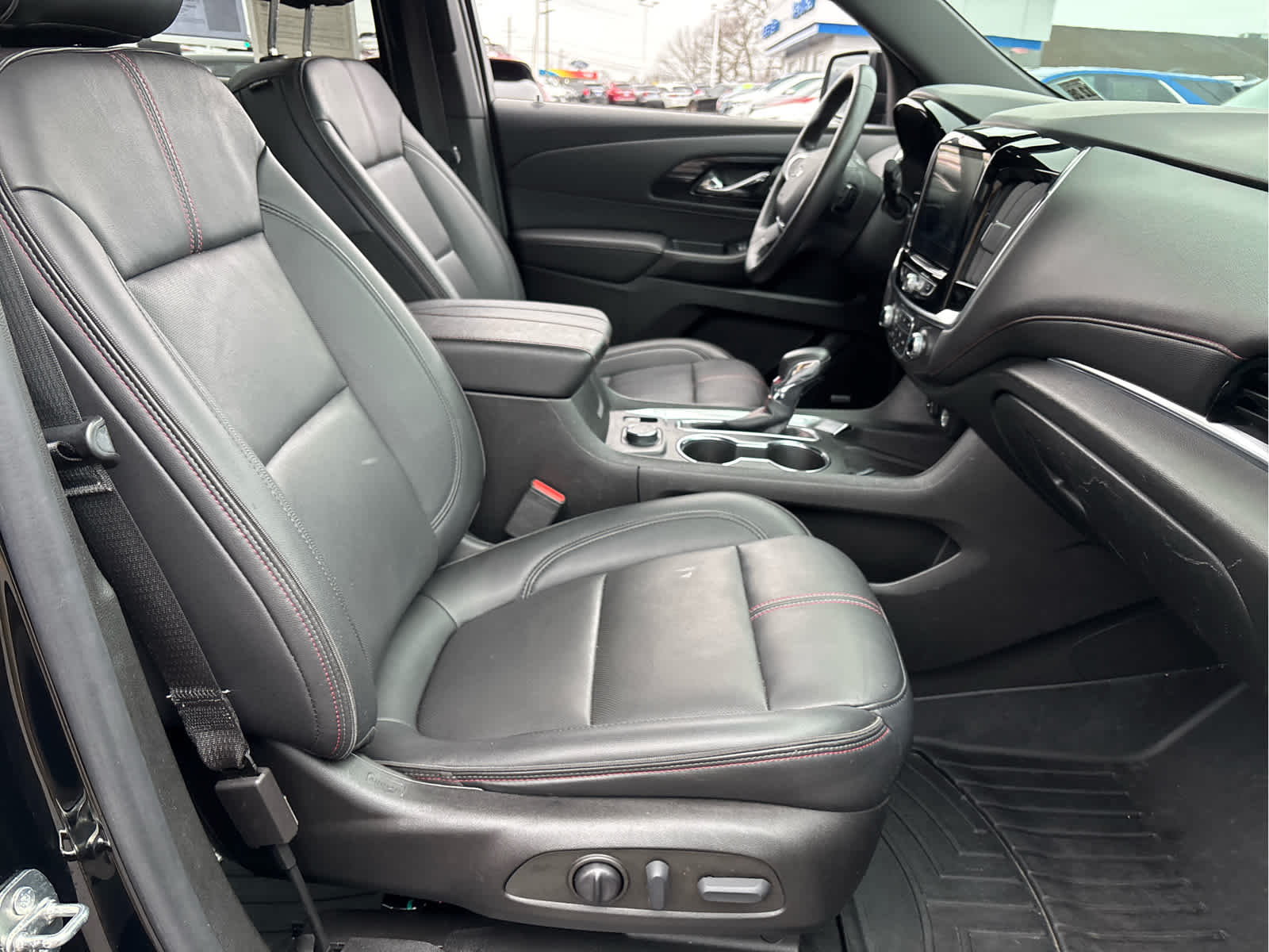 2022 Chevrolet Traverse RS