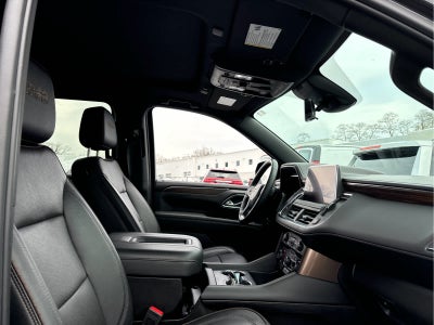 2023 Chevrolet Suburban High Country