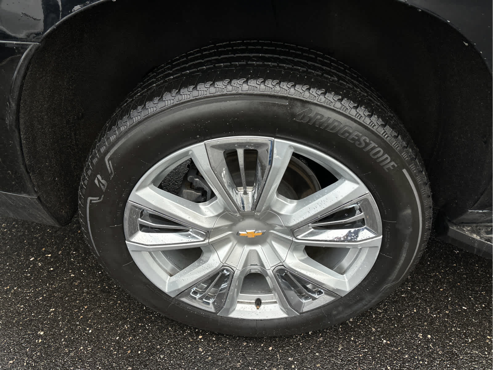 2023 Chevrolet Suburban High Country