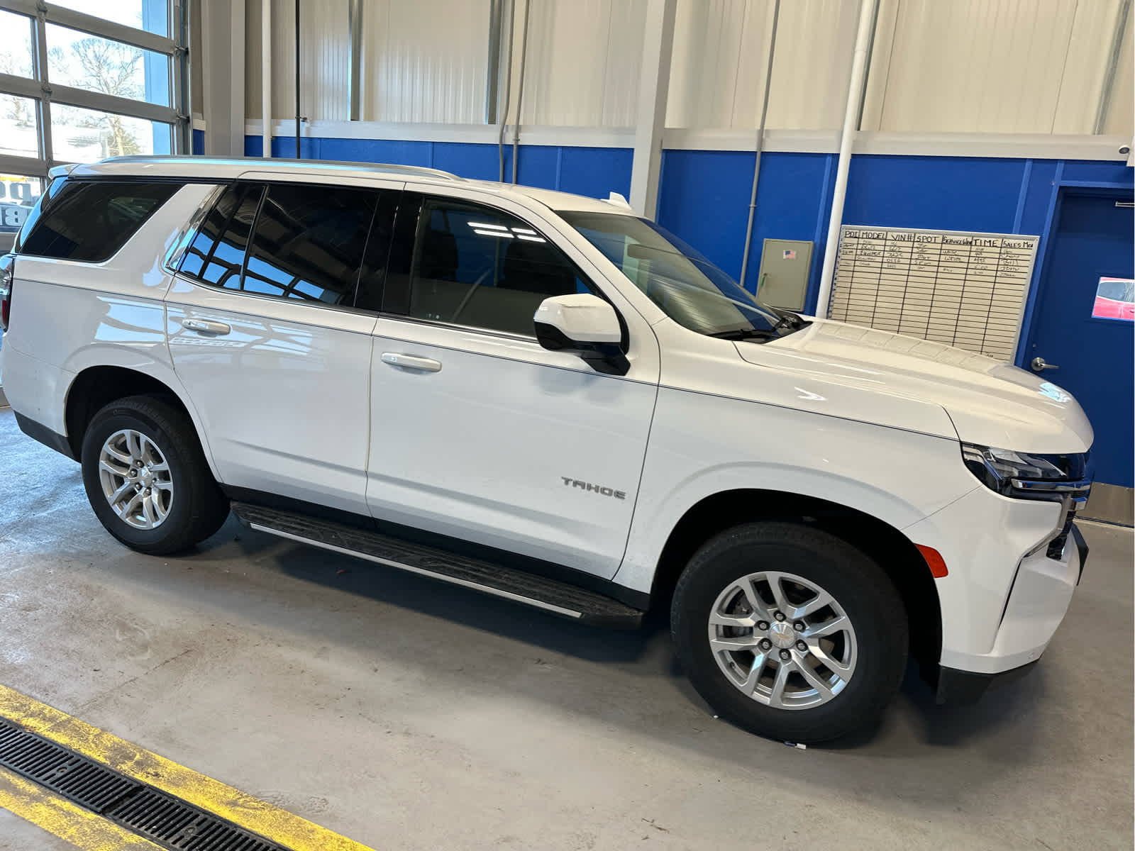 2023 Chevrolet Tahoe LS
