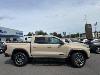 2024 GMC Canyon AT4