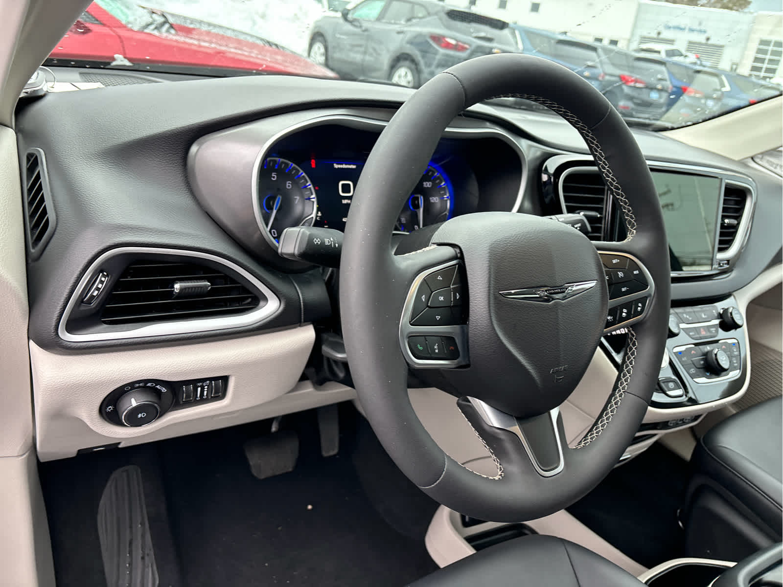 2024 Chrysler Pacifica Touring L