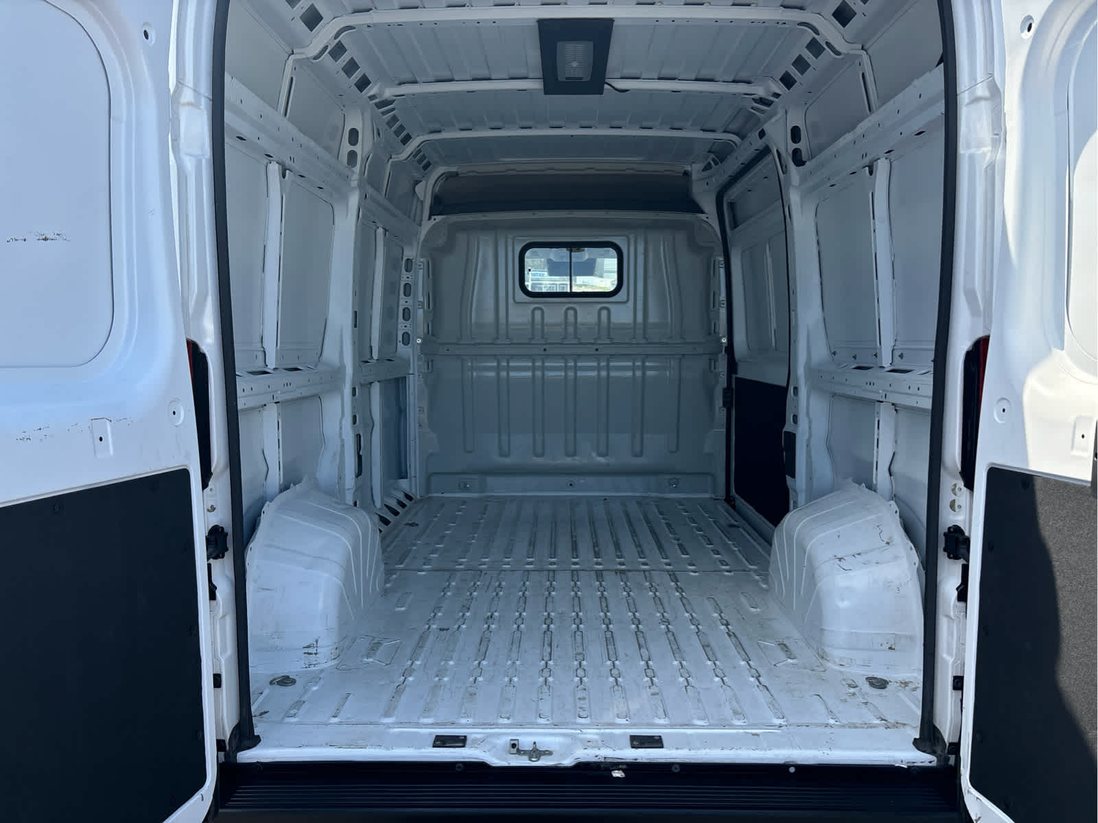 2024 RAM ProMaster Cargo Van Tradesman