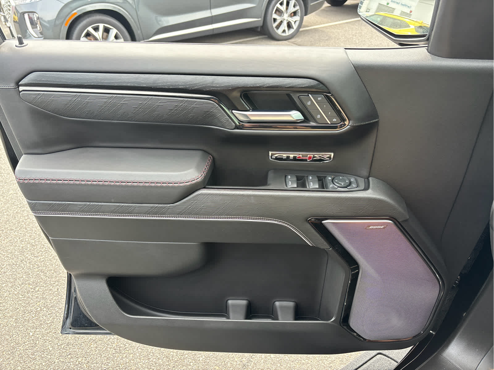 2023 GMC Sierra 1500 AT4X