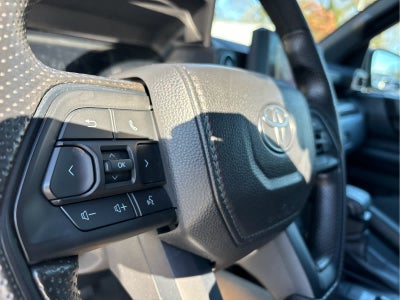 2024 Toyota Tacoma 4WD SR5