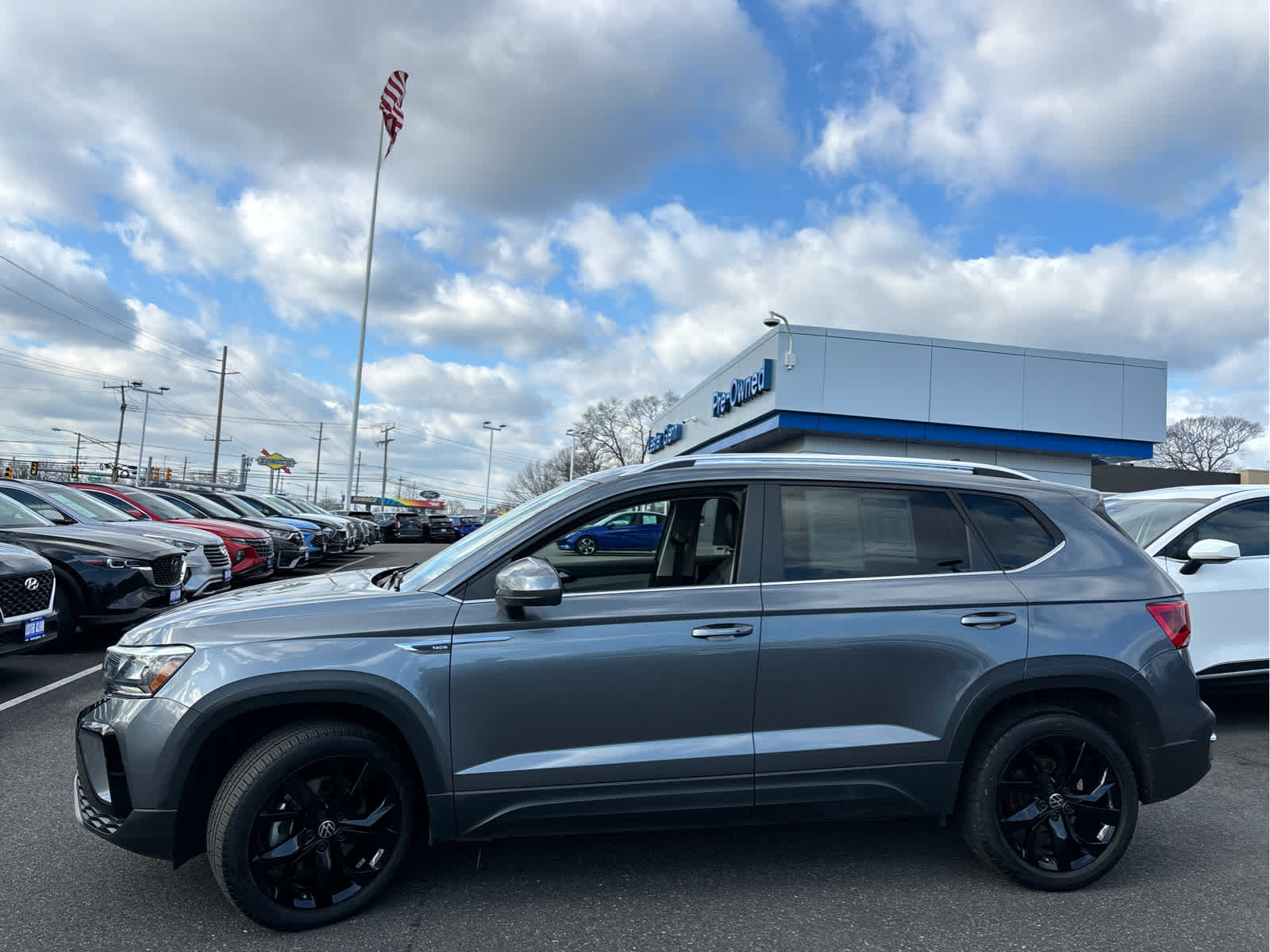 2022 Volkswagen Taos SE