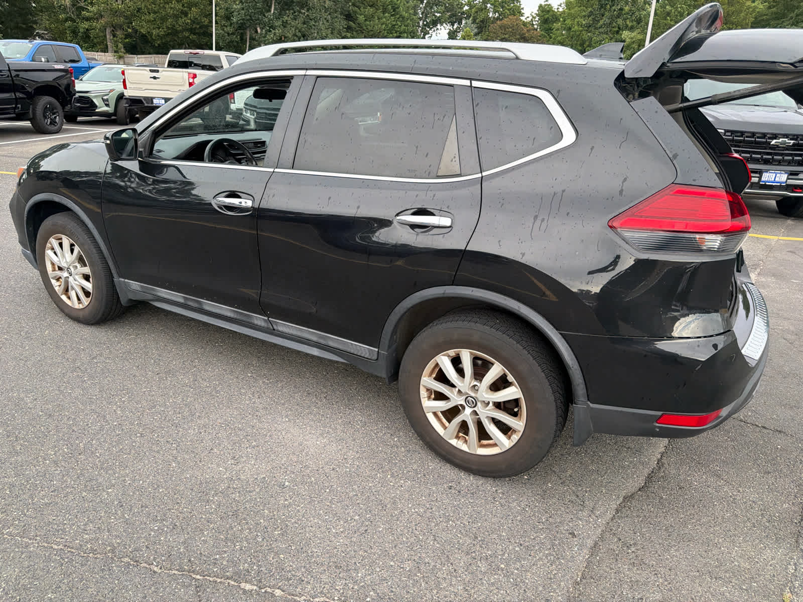 2017 Nissan Rogue SV