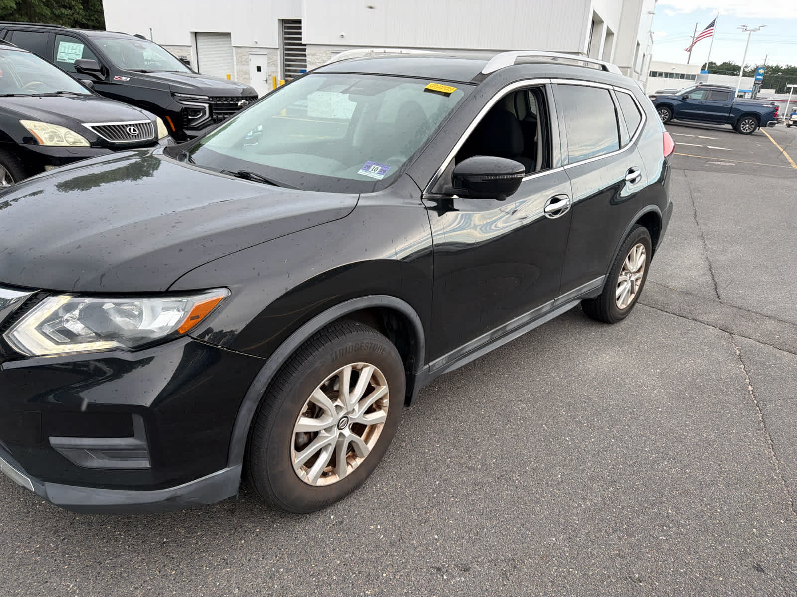 2017 Nissan Rogue SV