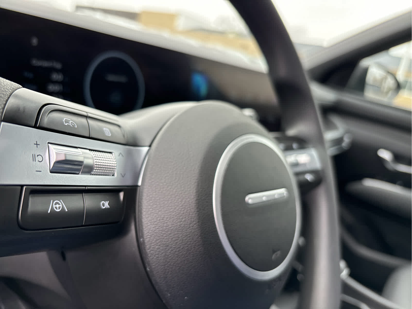 2025 Hyundai Santa Cruz SEL Activity