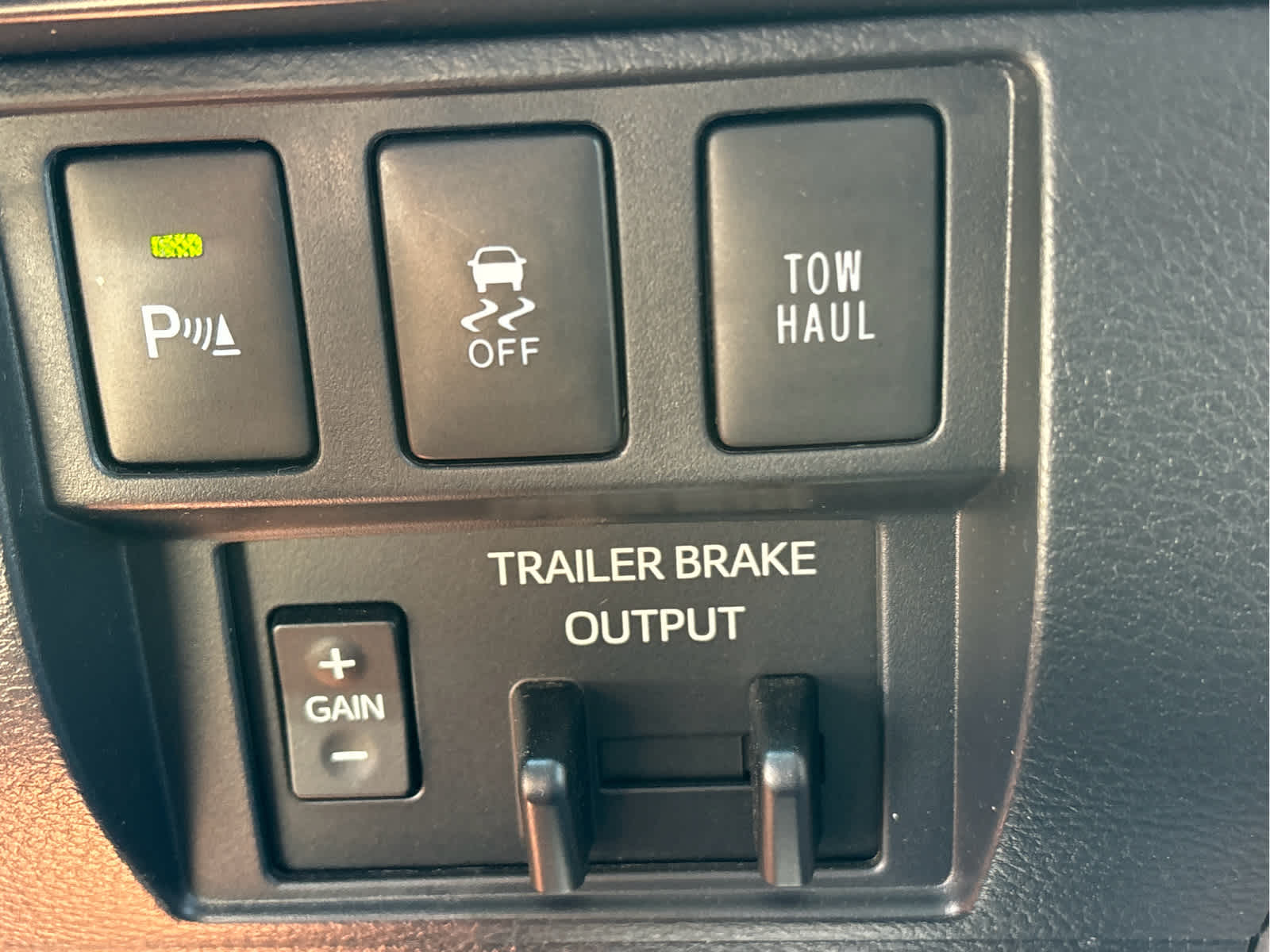 2019 Toyota Tundra 4WD SR