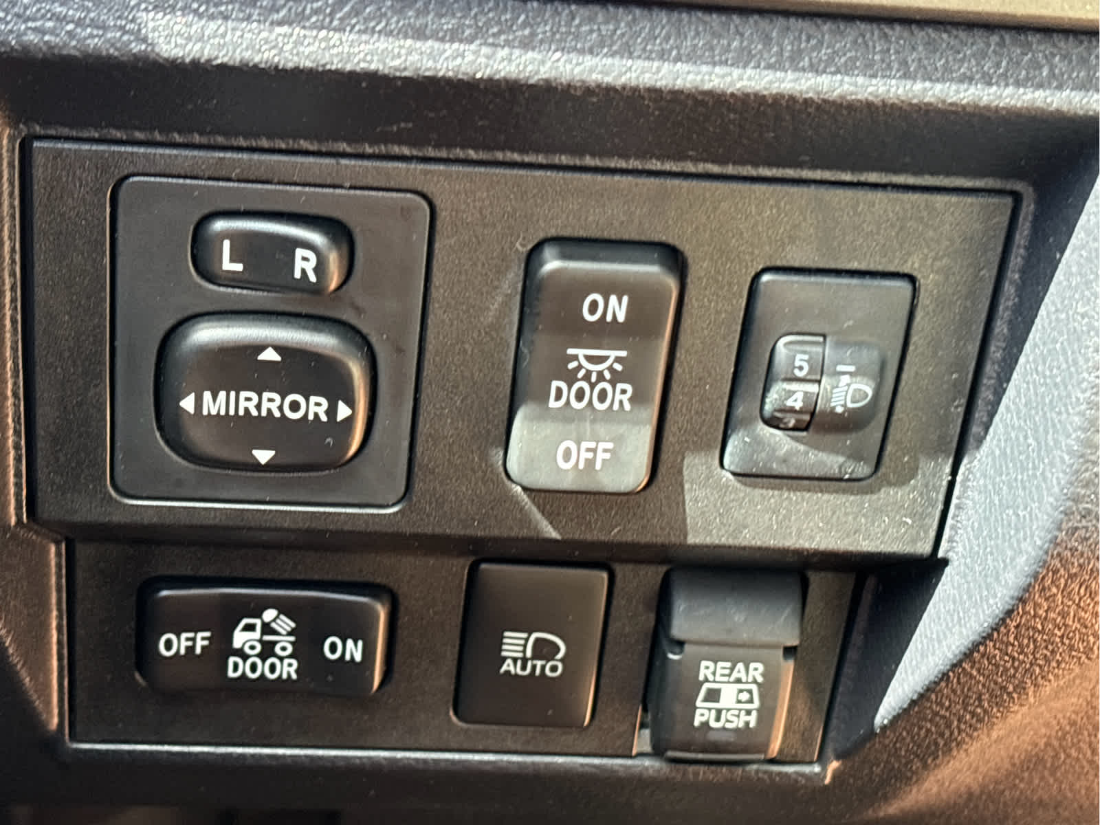 2019 Toyota Tundra 4WD SR