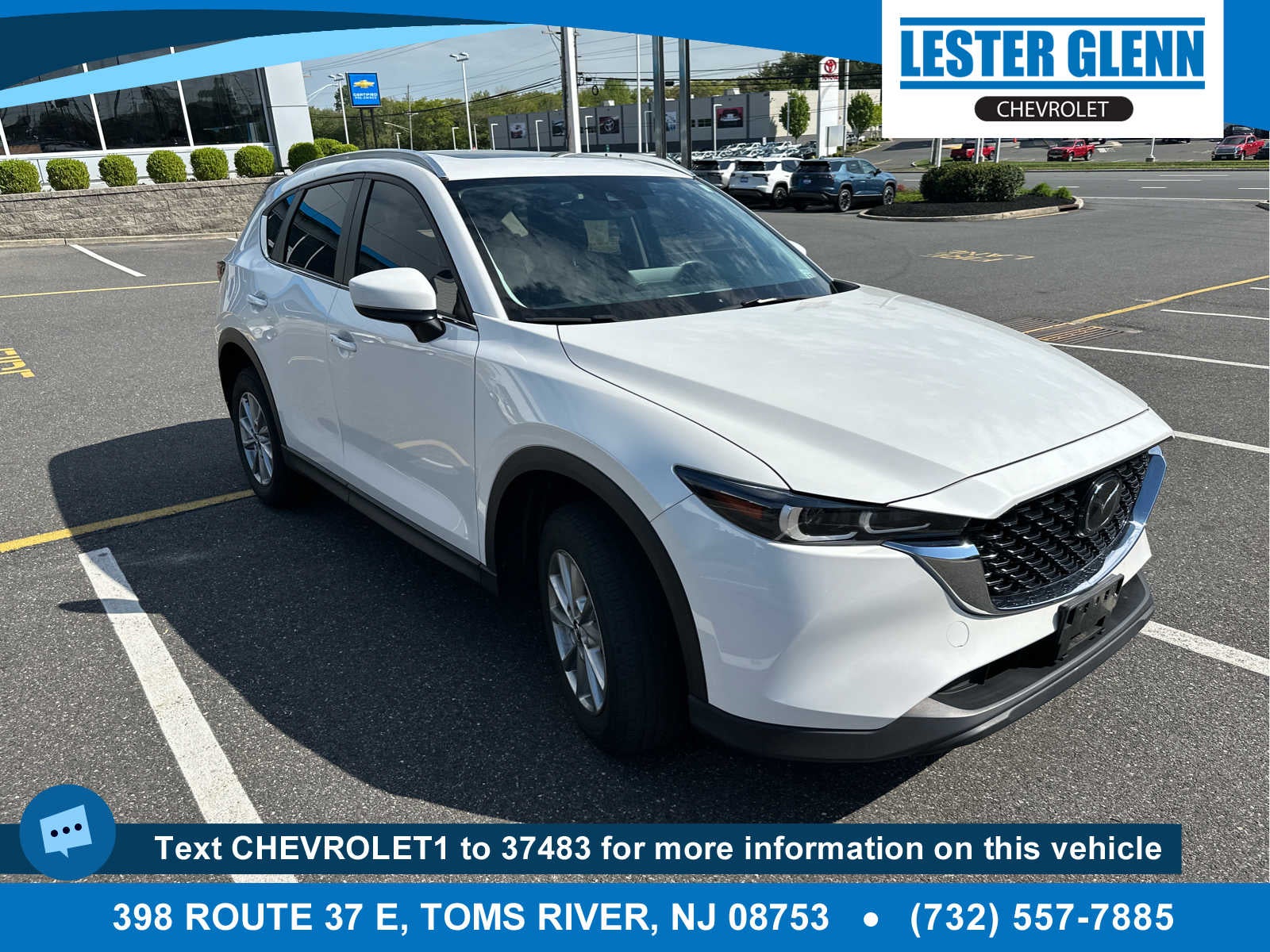 2023 Mazda CX-5 S Preferred package Auto AWD's photo