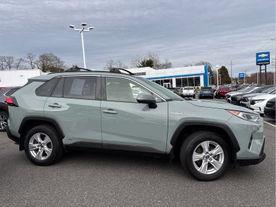 2021 Toyota RAV4 Hybrid XLE