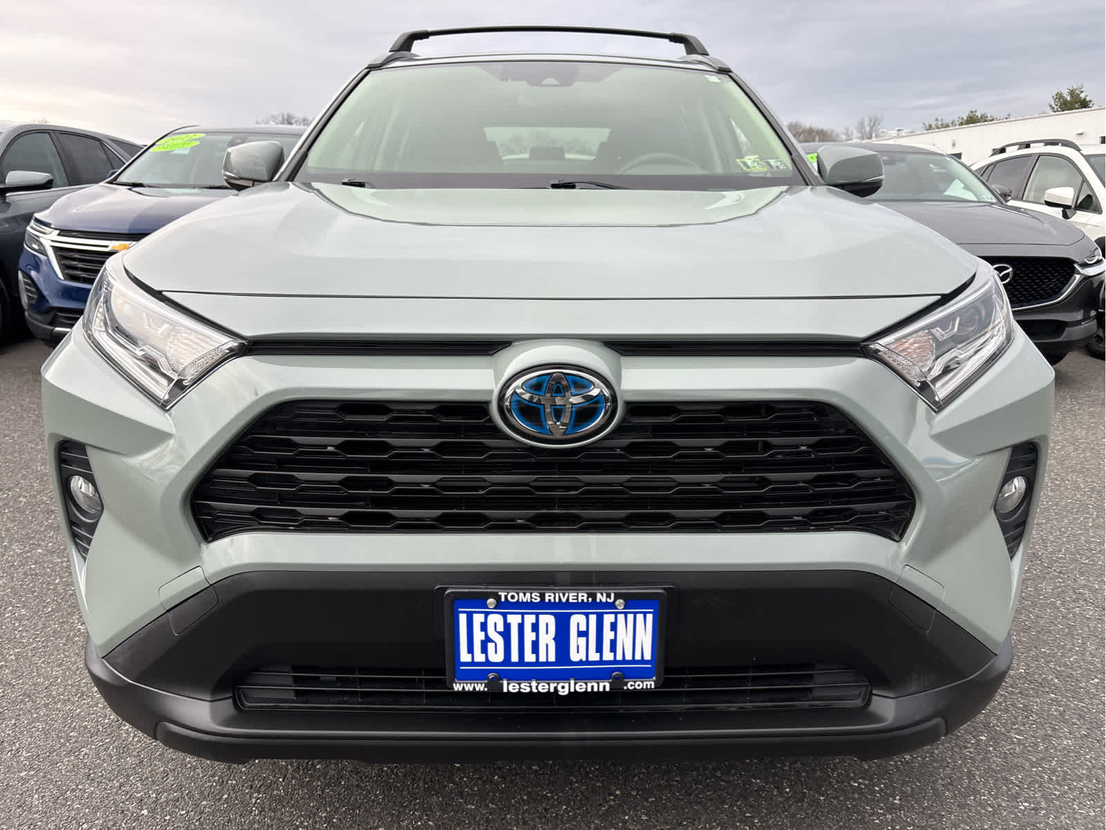 2021 Toyota RAV4 Hybrid XLE