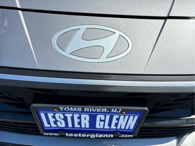 2025 Hyundai Elantra SE