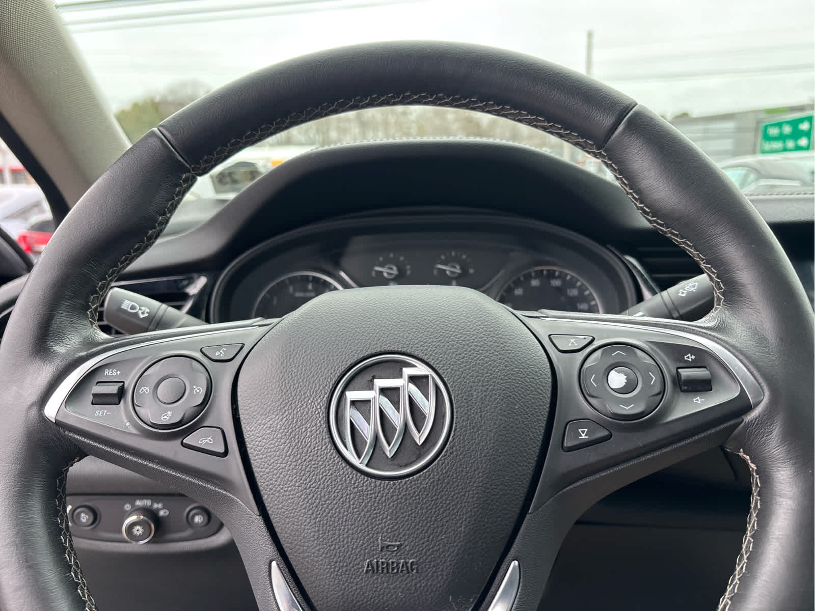 2020 Buick Regal Sportback Essence