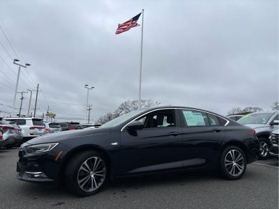 2020 Buick Regal Sportback Essence
