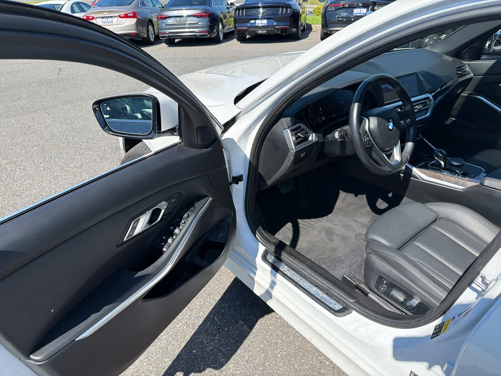 2019 BMW 330i xDrive