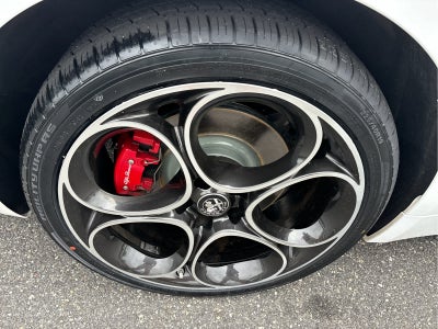 2023 Alfa Romeo Giulia Veloce AWD