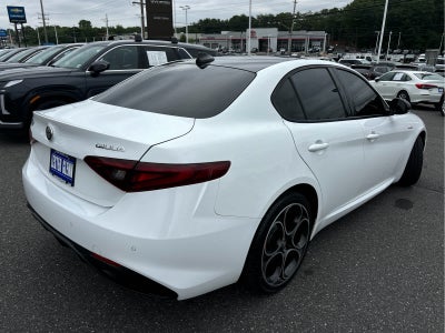 2023 Alfa Romeo Giulia Veloce AWD