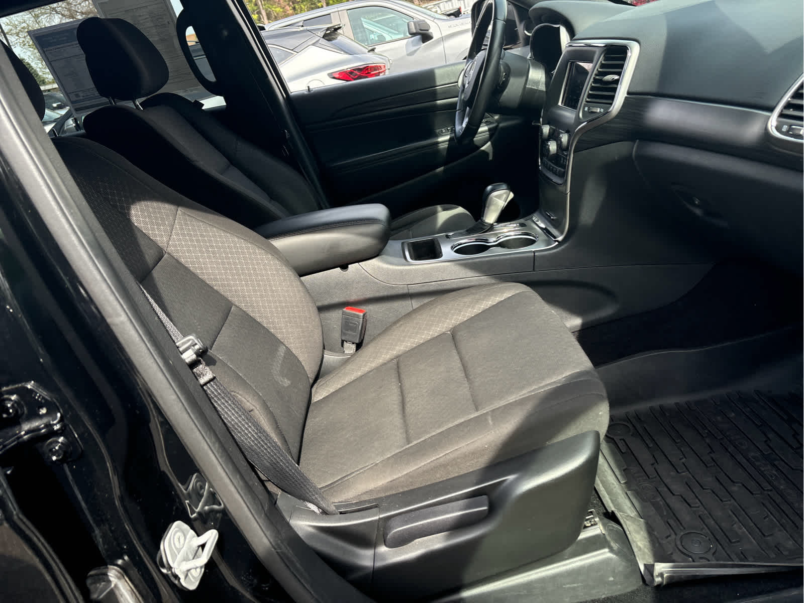 2021 Jeep Grand Cherokee Laredo E 4x4