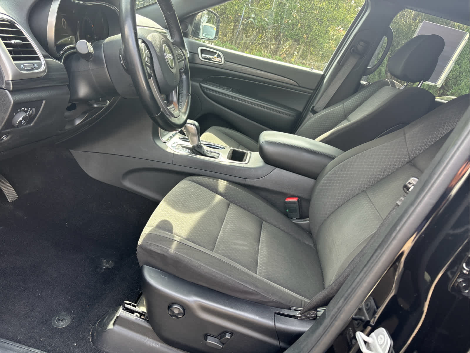 2021 Jeep Grand Cherokee Laredo E 4x4