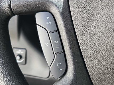 2025 Chevrolet Express Passenger 1LT