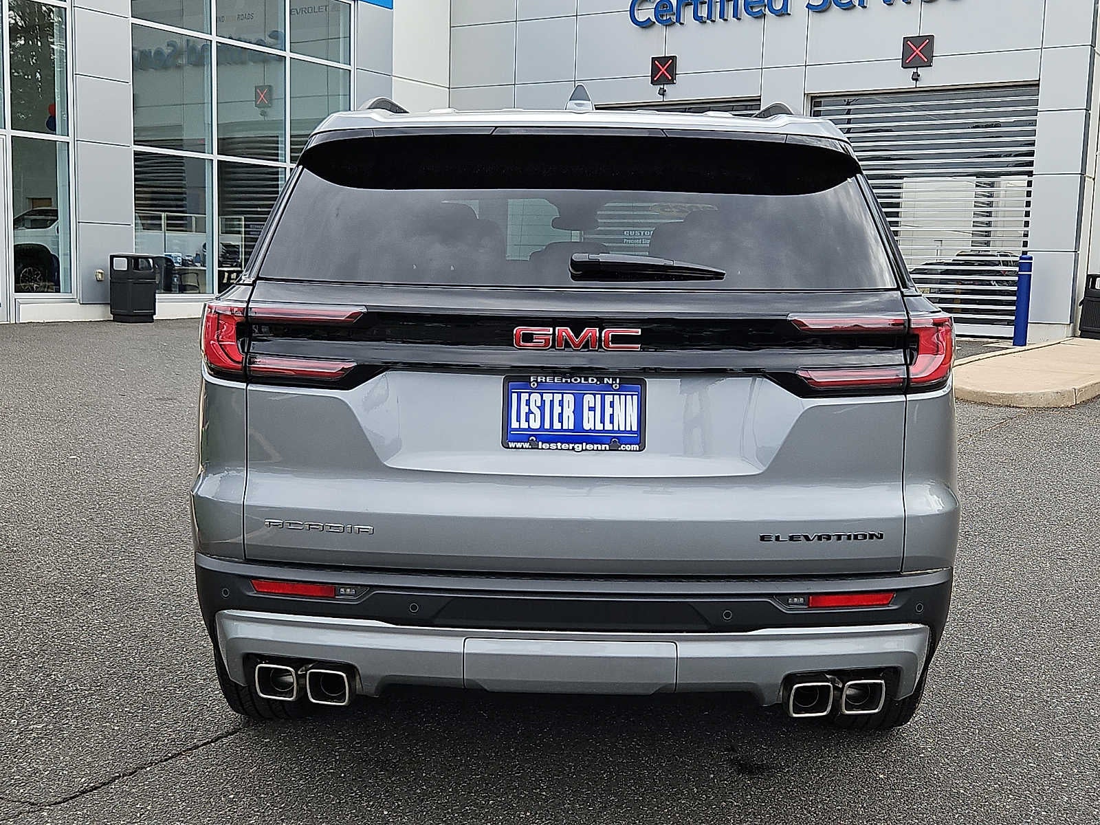2025 GMC Acadia Elevation