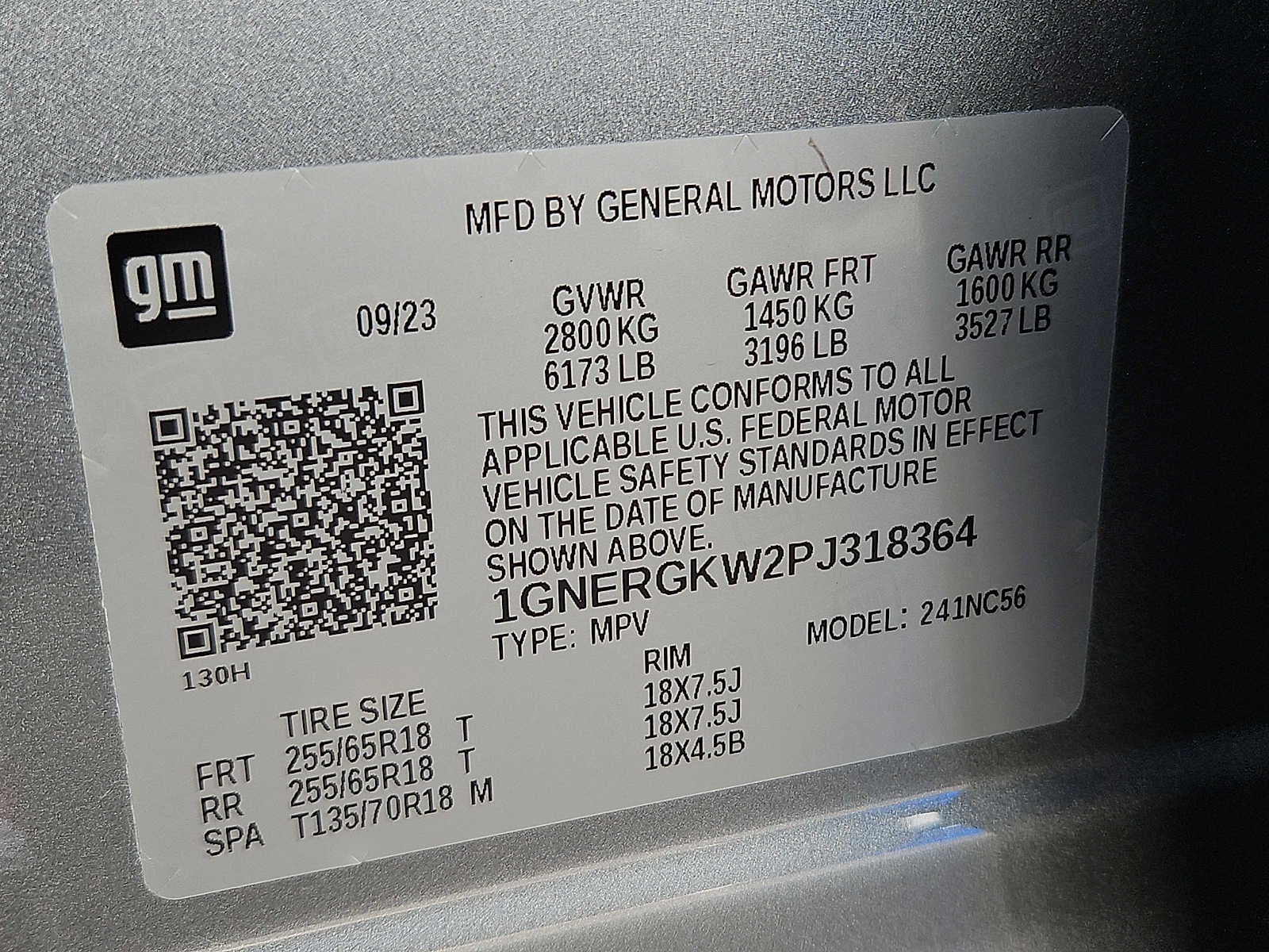 2023 Chevrolet Traverse LT Cloth